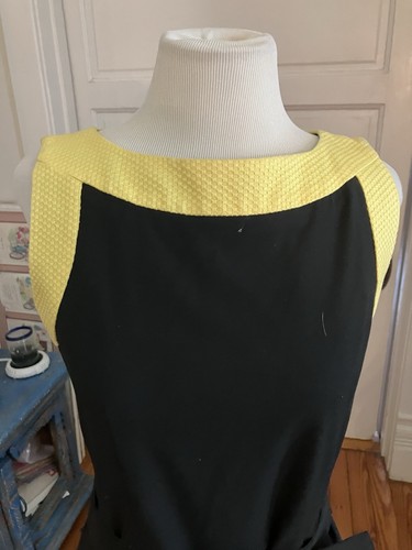 Doncaster Kleid und Mantel Gr. 4 gelb schwarz knielang 2-teiliges Set - Bild 11 von 11