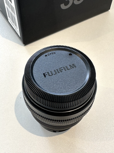 Fujifilm Fujinon Super EBC XF 35mm F2 R WR Aspherical Lens - Picture 4 of 5