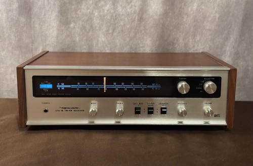 Receptor estéreo AM/FM de estado sólido realista STA-18 cara plateada ~ años 70 reparado* - Imagen 22 de 22
