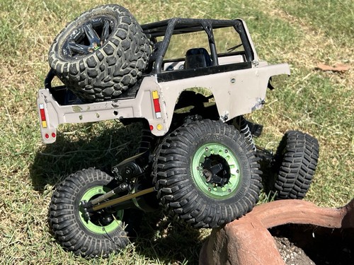 2009 #AX90011 Axial AX10 XC-1 Scorpion Crawler (4 Wheel Steer) w/ Upgrades - Picture 6 of 16