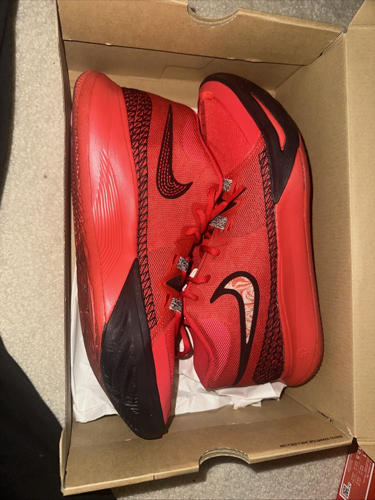 Kyrie Flytrap VI University Red - image 3