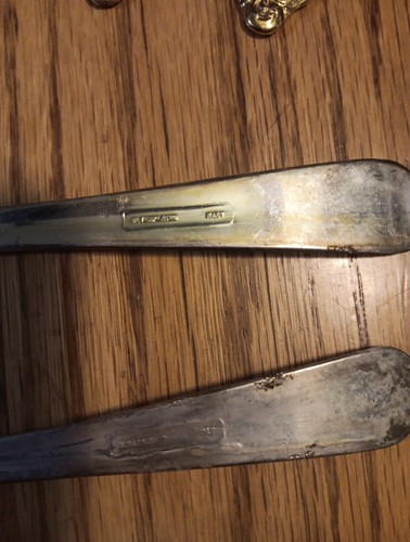 Lot Of 10 Large Silverplate/other Silverware.  Different Bands - Picture 9 of 19