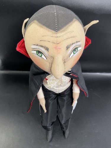 Joe Spencer's Gathered Traditions Vampire Count Dracula Halloween Puppe 17,5 Zoll - Bild 13 von 16