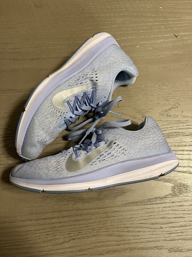 Nike Zoom Winflo 5 Damengröße 9 Schuhe AA7414 404 Aluminium metallic blau silber - Bild 1 von 10