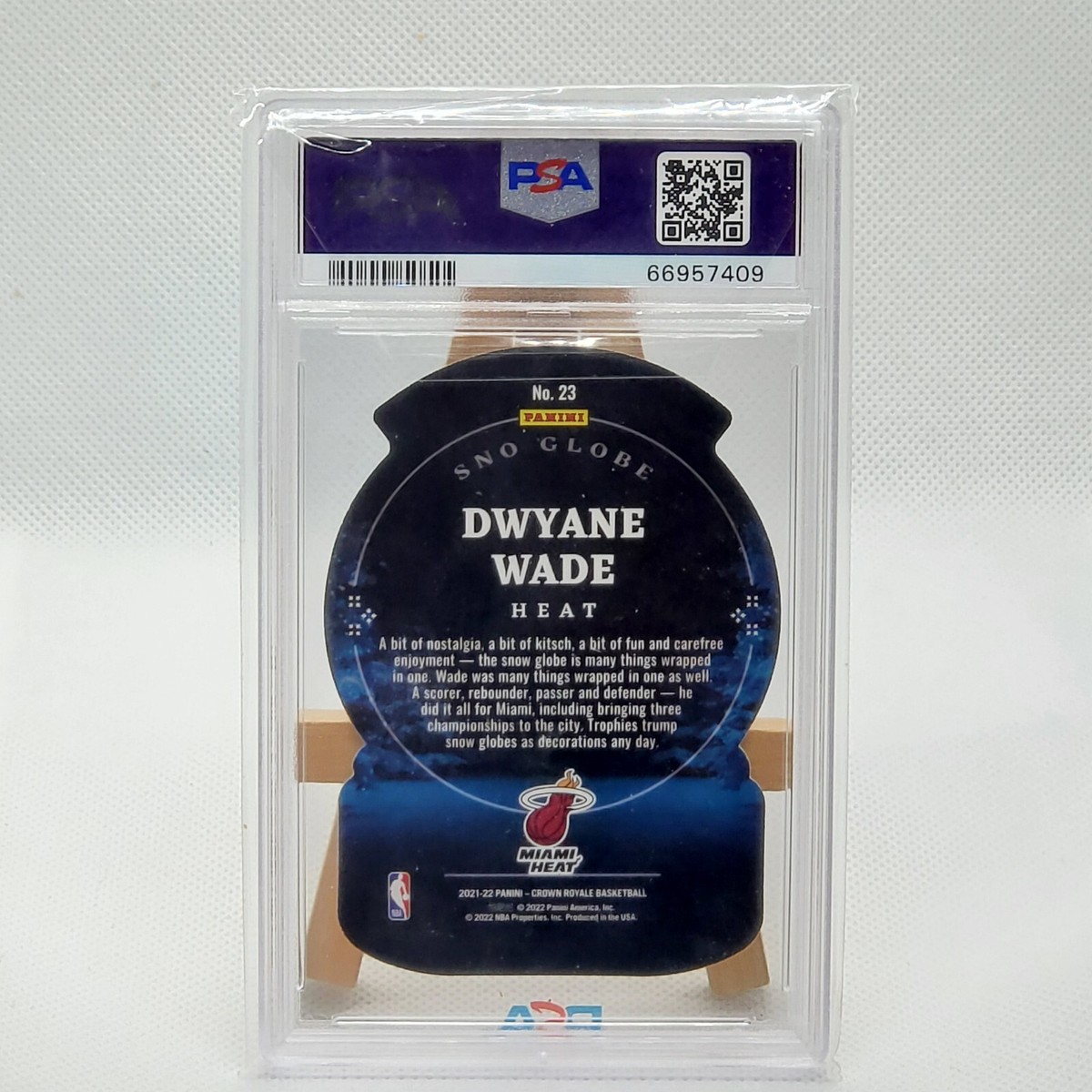2021 Panini Crown Royale #23 Dwyane Wade Sno Globe #/99 PSA