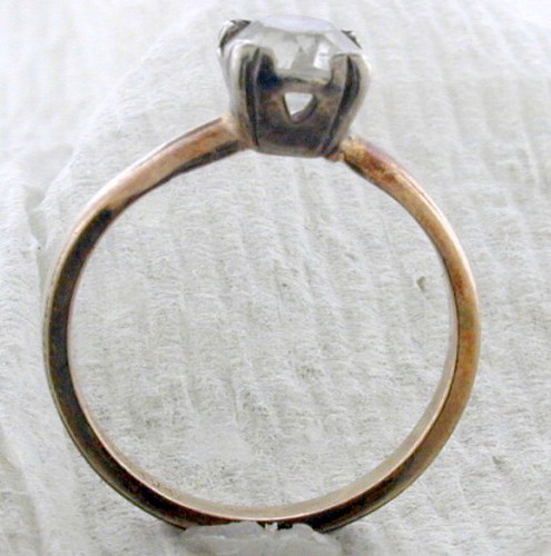 10K G.F. & STERLING SILVER RING WITH A CLEAR STONE - Picture 4 of 6