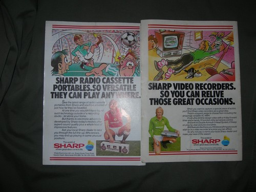 2 MANCHESTER UNITED PROGRAMMES. UEFA CUP 1984. RABA VASAS ETO GYOR. DUNDEE UTD. - Picture 2 of 2
