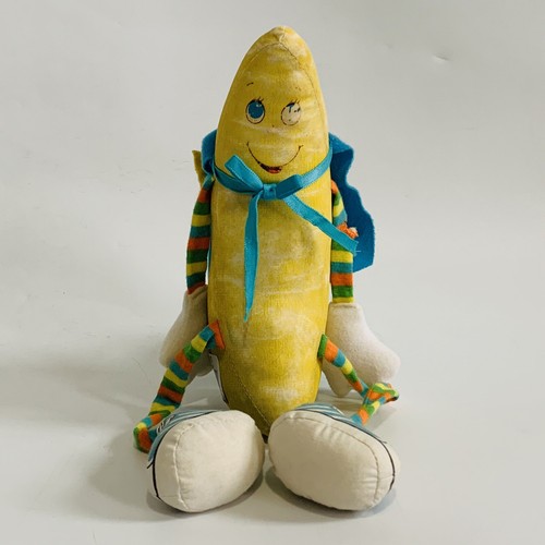 Super Banana Plush Amtoy 1982 Stuffed Animal Toy Vintage - Picture 1 of 14