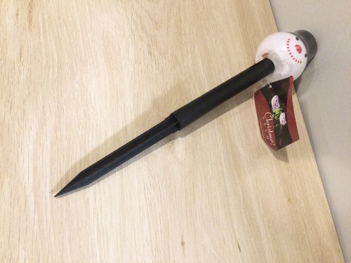 8 New Alpine Solaris Snowman Solar Pathway Stake Lights Holiday Outdoor Decor - Picture 3 of 8