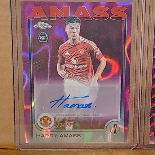 Harry Amass 2024-25 Topps Chrome UEFA CC Magenta Lava Auto #72/75 Man United
