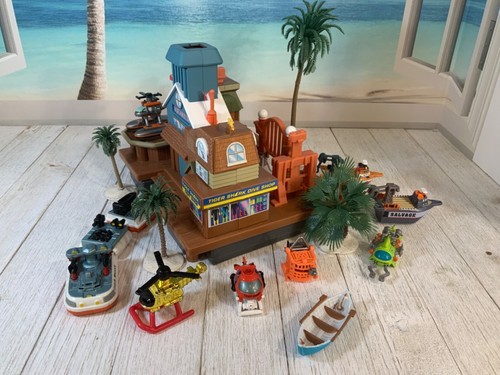 Micro Machines 100% COMPLETE Exploration, Tiger Shark Landing playset - Picture 10 of 20