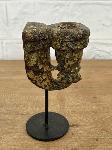 Vintage Indian Teak Wood Corbel on Stand – 80 Yrs Old Architectural Salvage Deco - Picture 4 of 4