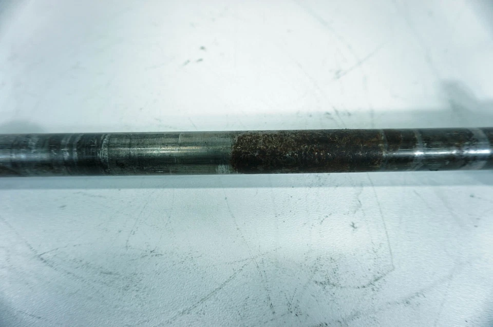 Harley Super Glide 1986 FXR OEM eje de rueda trasera eje perno 41110-79A 1293 Foto 3 de 4