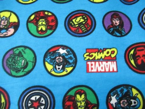 MARVEL COMICS LOGO 100% Cotton FLANNEL Fabric BLUE Multi SBTY X 42" Wide NEW - Picture 4 of 10