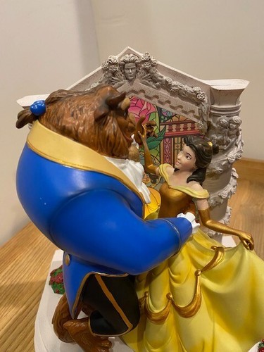 Disney Showcase Belle and Beast Light Up Diorama #6010730 Die Schöne und das Biest Neu - Bild 8 von 8