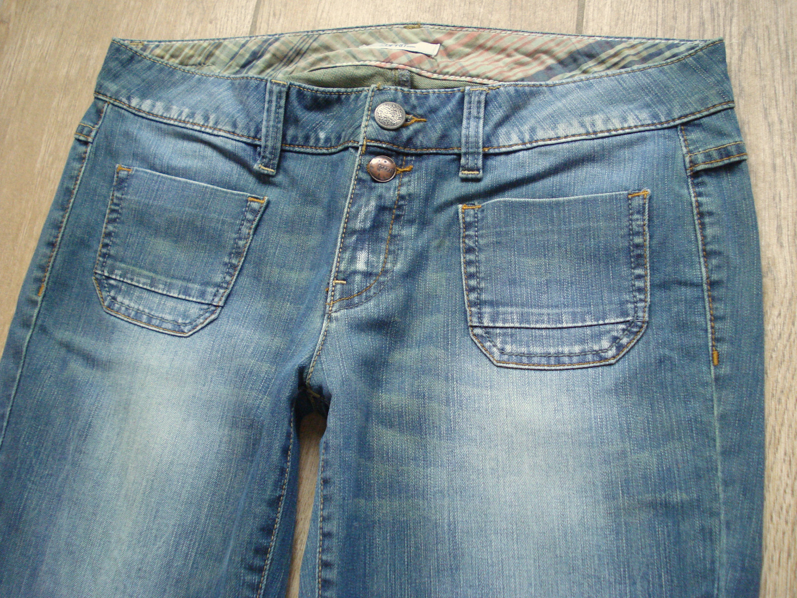 Bild 2 von 6
