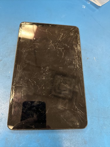 ¡Leer! Samsung Galaxy Tab A (2020) SM-T307U 32 GB, Wi-Fi + 4G, 8,4" LCD MALO - Imagen 1 de 2