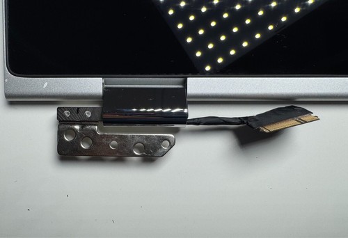 Genuine HP Spectre X360 13-4193NR 13.3" LCD Touch Screen Assembly Silver B+ - Picture 5 of 6