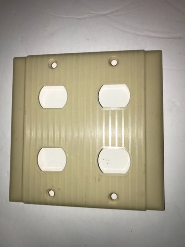 Vintage DESPARD P&S UNILINE ivory 2 gang 4 hole double wall plate - Bild 1 von 3