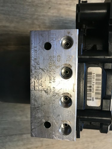 2011-2012 NISSAN 370Z OEM 47660-1TG0A ABS ANTI LOCK BRAKE PUMP MODULE  - Bild 2 von 5