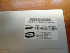 Samsung Internal Floppy Disk Drive SFD-321J/ADNR