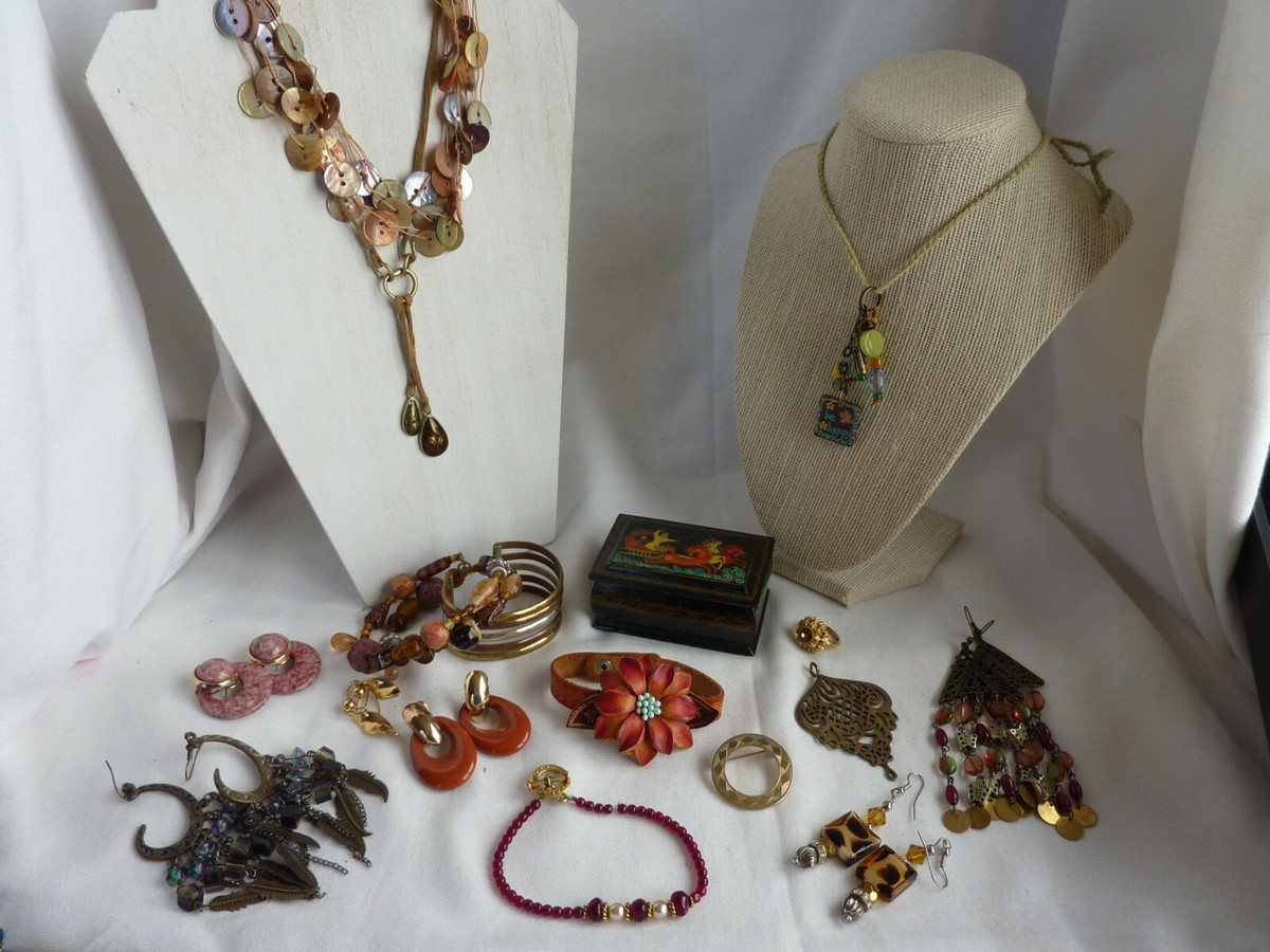 Lot De Bijoux Vintage - Colliers, Bracelets, Pendentifs, Boucles D'Oreilles En Vrac (Occasion)
