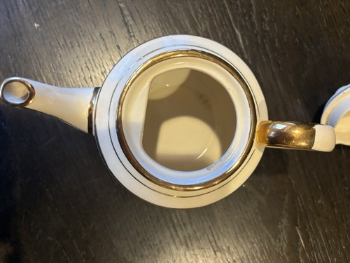 Sadler Red Rose Teapot With Creamer And Sugar Set - Picture 12 of 13