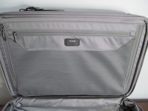 TUMI Executive Tegra Lite Graphite Expandable Light Carry-On Spinner $895.00-NWT - Picture 7 of 14