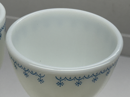 Vintage Pyrex Tableware by Corning 722 Sugar & Creamer Set USA Blue Snowflake - Picture 6 of 11