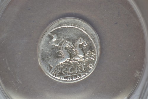 Roman Republic: C. Porcius Cato (123 BC). AR denarius (19mm). ANACS VF-25 - Picture 4 of 6