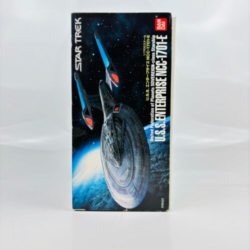 Bandai Star Trek 1/1700 Scale U.S.S. ENTERPRISE NCC-1701-E Plastic Model Kit - Picture 6 of 20