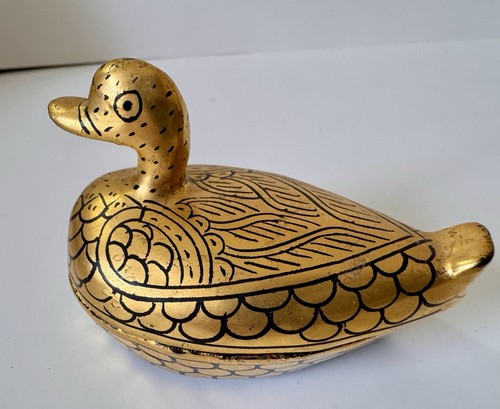 Lot of 2 VTG Burmese Gold Lacquer Trinket Boxes Duck Shaped - Picture 10 of 15