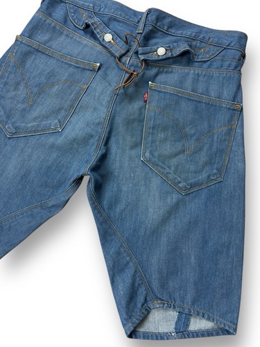 Vintage Levi's Engineered Twisted Denim Shorts Men’s Size M - Picture 2 of 13