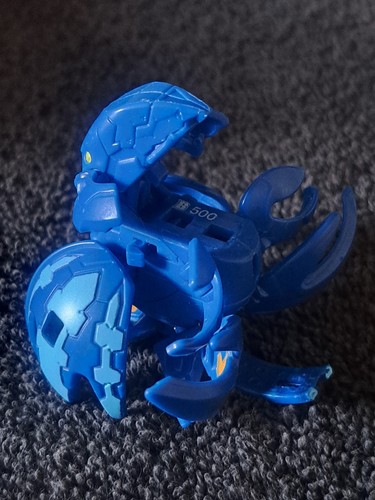 Rare Bakugan Krakelios Ultra Blue Aquos B500 Battle Brawlers Toy - Picture 2 of 4