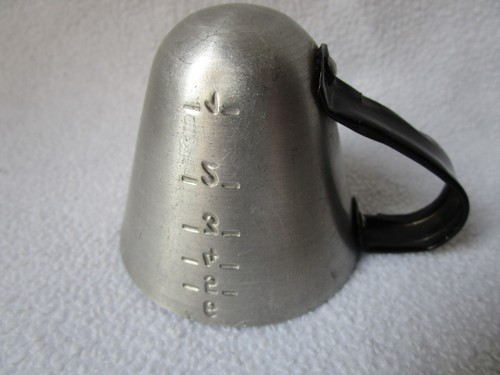 altes MELITTA Kaffee-Maß für 6 Tassen Portionierer aus Aluminium mit Henkel - Picture 5 of 6