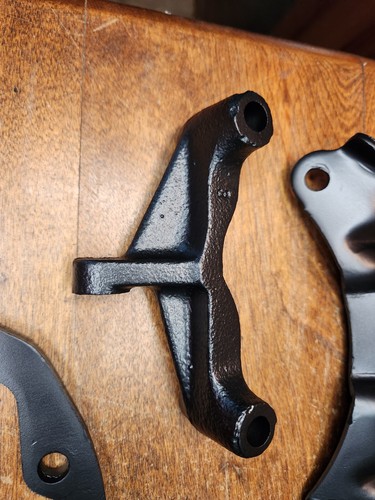 Original GM A/C Compressor Mounting Brackets 1971-1981 Chevrolet Small Block - Picture 4 of 12