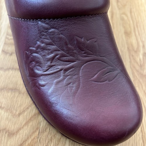 Dansko Professional Floral Embossed Burgundy Leather Clog Size 37 - Picture 12 of 13