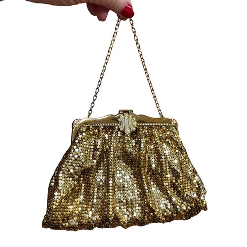 Bolso de noche vintage de malla dorada Whiting & Davis asa superior clutch cierre de diamantes de imitación - Imagen 12 de 13