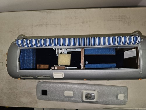 Auto giocattolo Franklin come nuova Franklin come nuova modelli di precisione Air Stream 1968 Landyacht - Foto 3 di 9