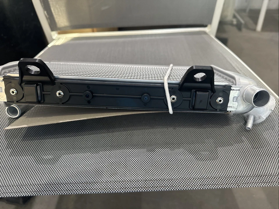 Radiador KTM A46035008000 2023-2025 SXF 250 350 450 NUEVO GENUINO - Imagen 4 de 4