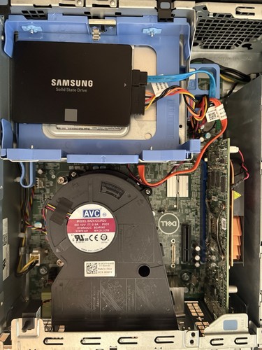 Dell OptiPlex 7070 Tower Desktop PC Intel i5-9500 16GB 256GB AMD Radeon R7 250 - Picture 6 of 8