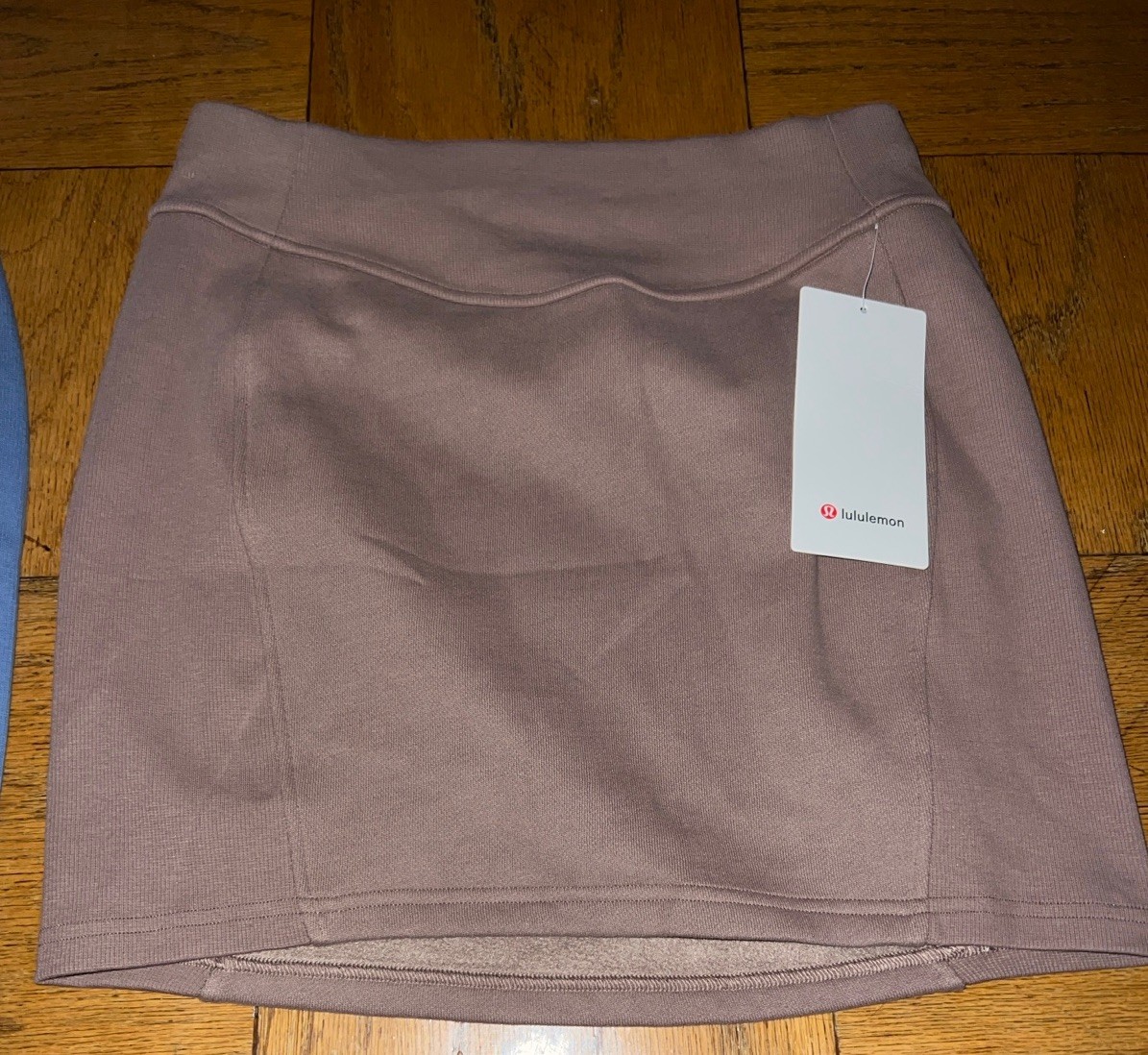 lululemon Scuba HR Mini Skirt (NWT) Size Medium/Set of 3 image 3