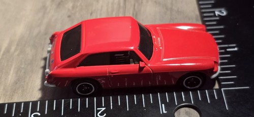 Matchbox 1971 MGB GT Coupe Red Boxed Toy Model Car 70mm Classic English Sports b - Picture 2 of 6