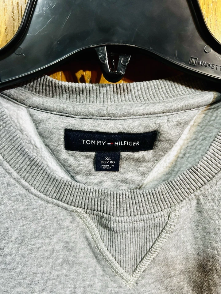 Sudadera Tommy Hilfiger Vintage Mujer XL Gris Cuello Redondo Suéter Hecha en EE. UU. Foto 2 de 4