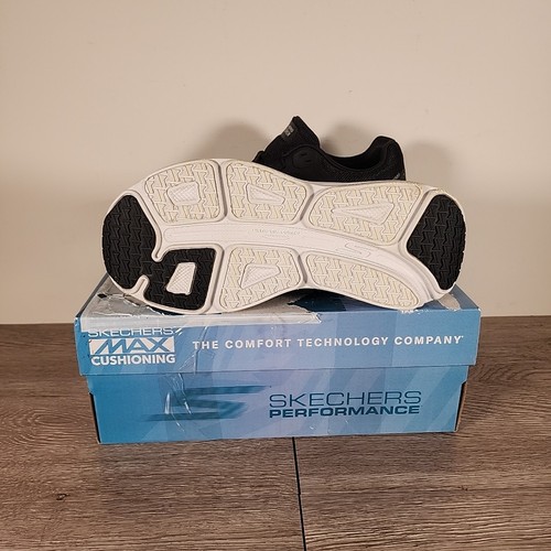 Men's Skechers, Max Cushioning Endeavour Running Shoe 220613-BKW Black/White SYN - Picture 8 of 8