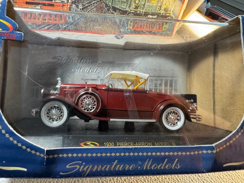 1:32 SCALE SIGNATURE-1941 PLYMOUTH & 1930 PERCE -ARROW - DIECAST-NEW💥T1508 - Picture 3 of 6