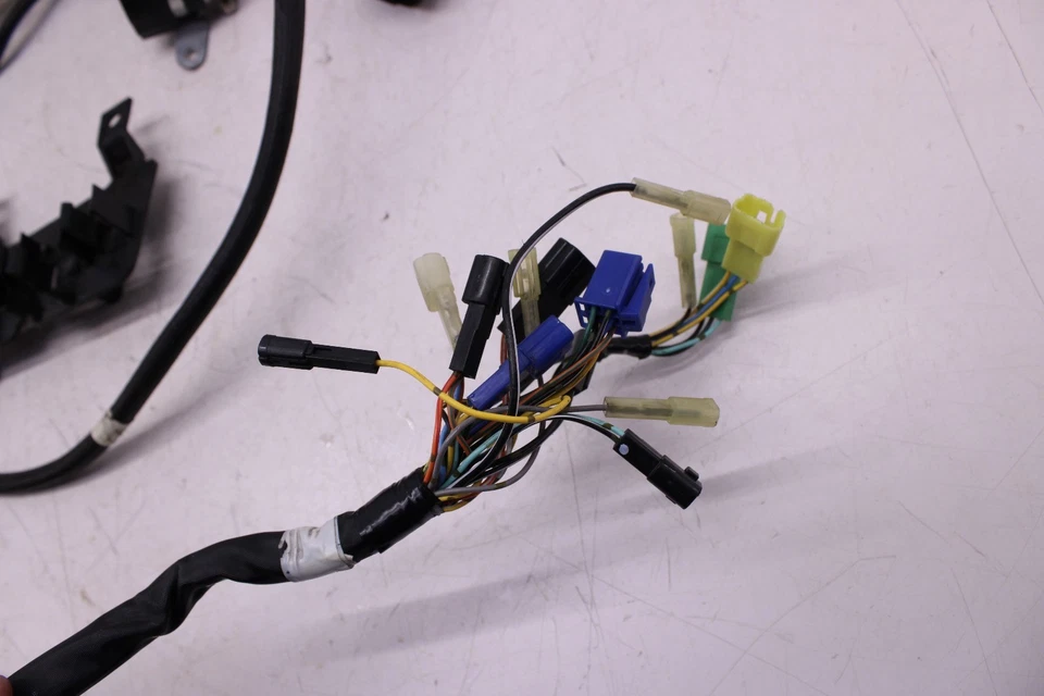 2008 SUZUKI INTRUDER 1400 VS1400GLP MAIN ENGINE WIRING HARNESS MOTOR WIRE LOOM - Image 3 of 4