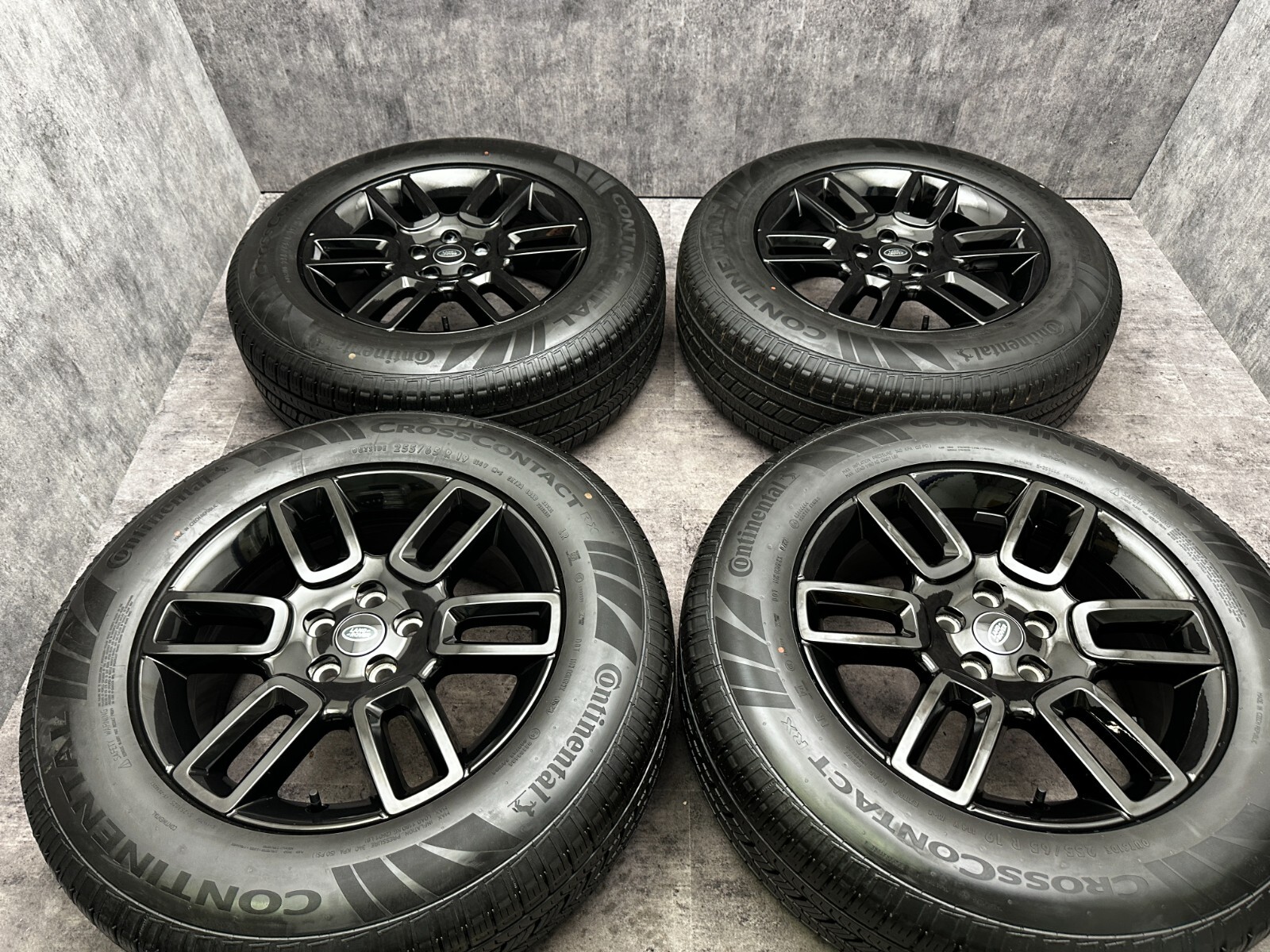 Picture 2 of 17