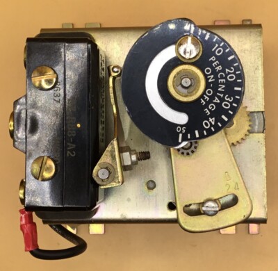 ITC CM-7 Industrial Timer Company 120-Volt 10 Amp 60Hz 125VA w/ Switch BZ-R88-A2