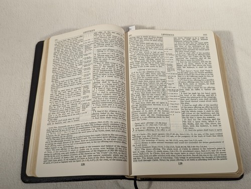 Holy Bible - Concordance - New Scofield Reference Edition ~ Vtg 1967 Oxford ~ VG - Picture 6 of 13